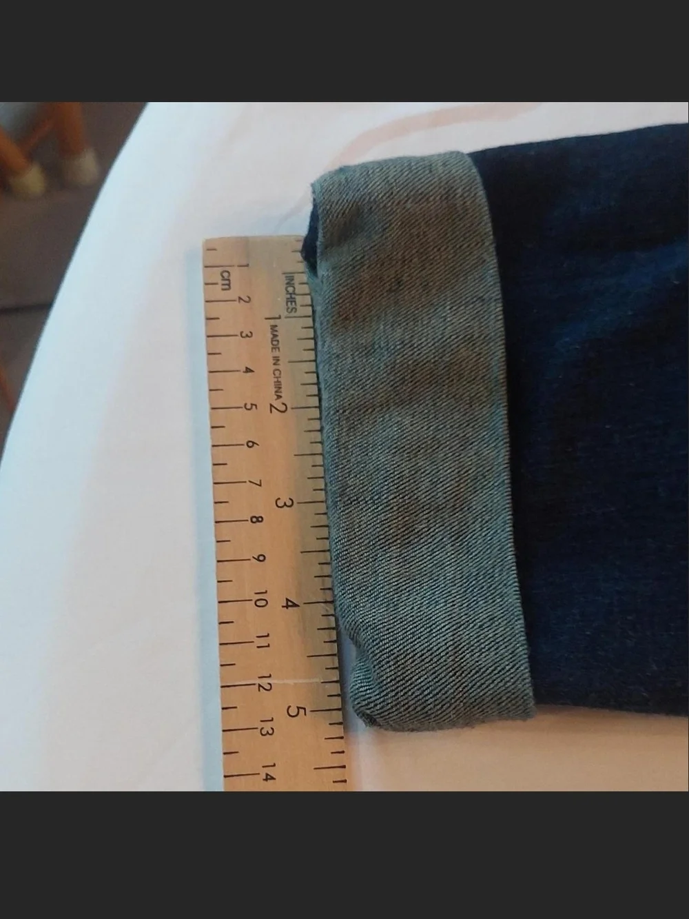 Michael Kors SZ 8 high waisted ankle cropped Blue jeans